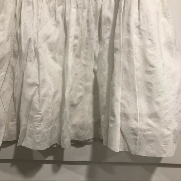 Club Monaco White mini skirt. Size 0. - Picture 2 of 6